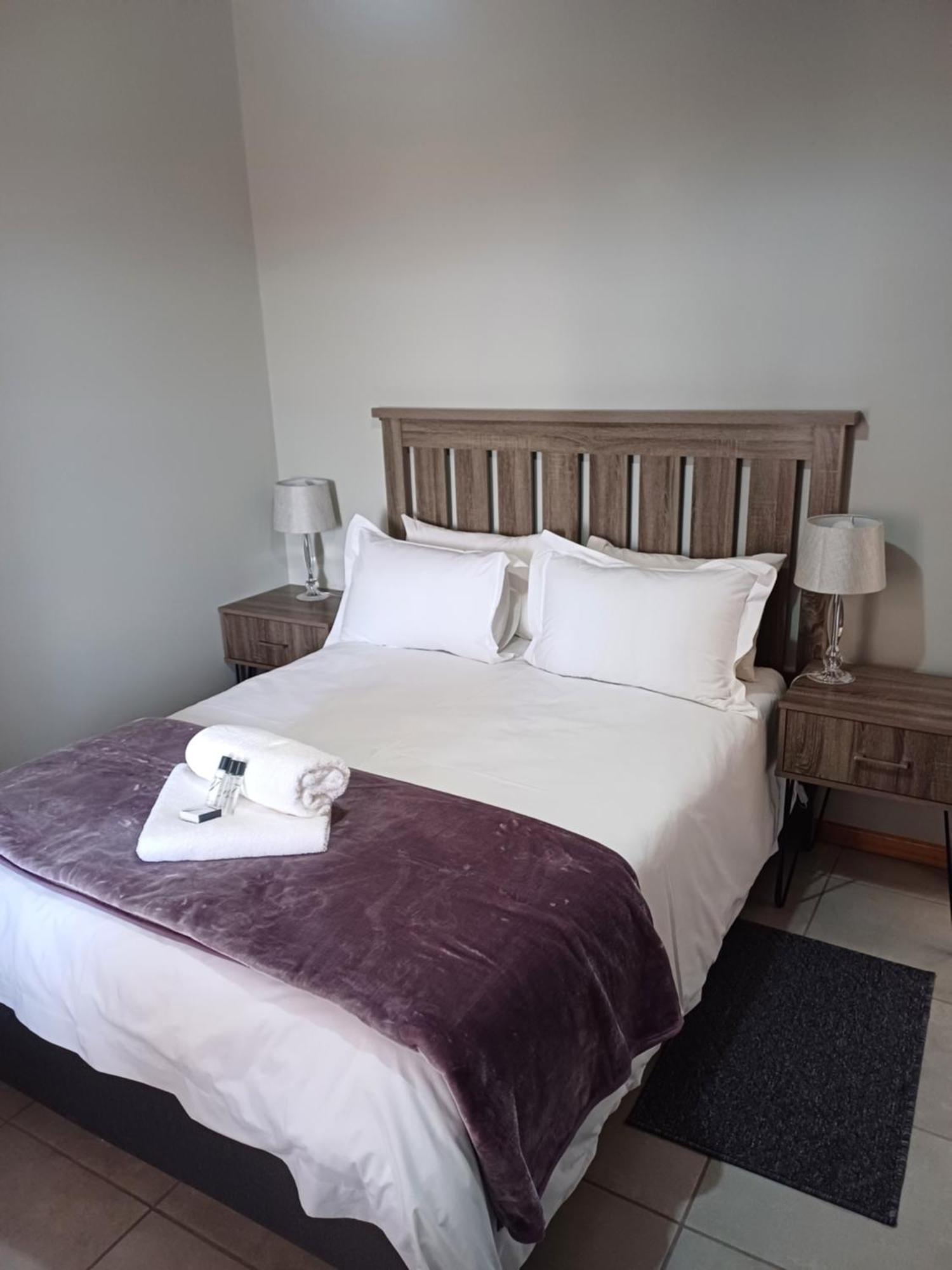 Augrabies De Oude Stoor Guesthouse מראה חיצוני תמונה