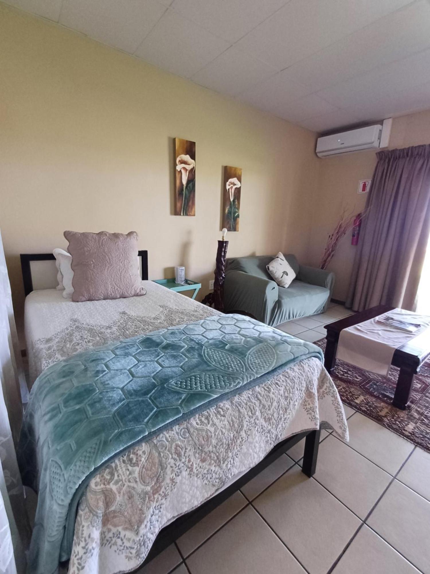 Augrabies De Oude Stoor Guesthouse מראה חיצוני תמונה